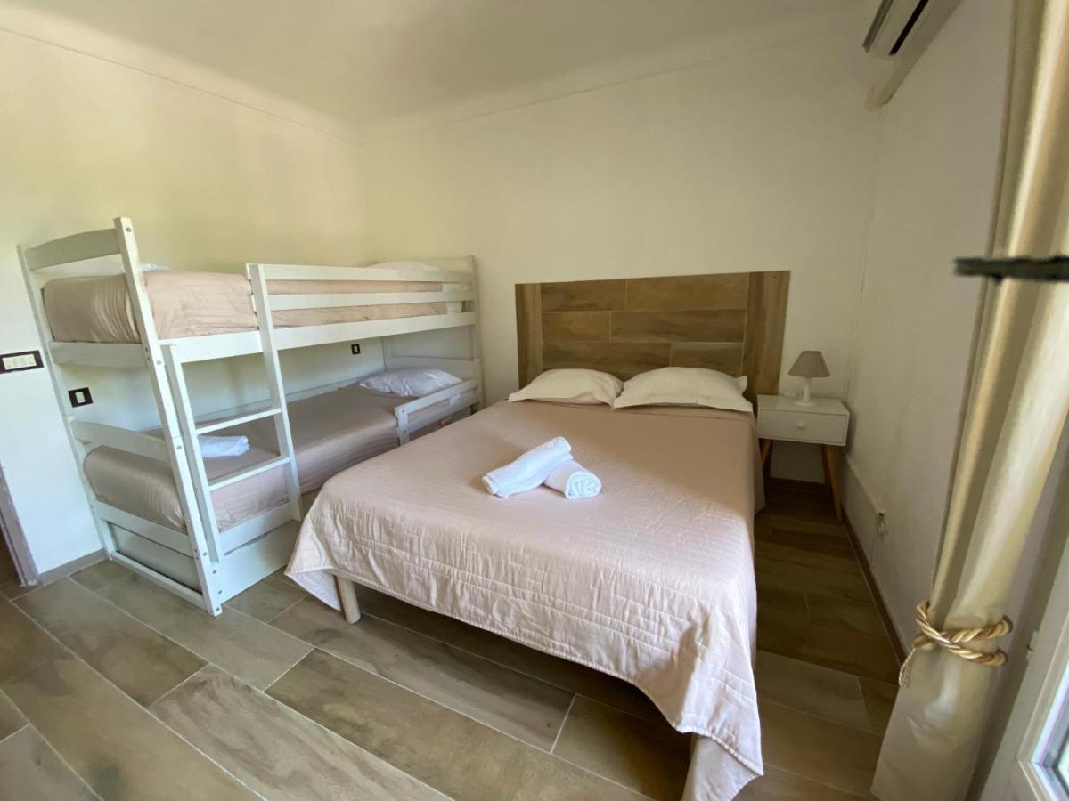 Hotel Carina Apt Kültér fotó