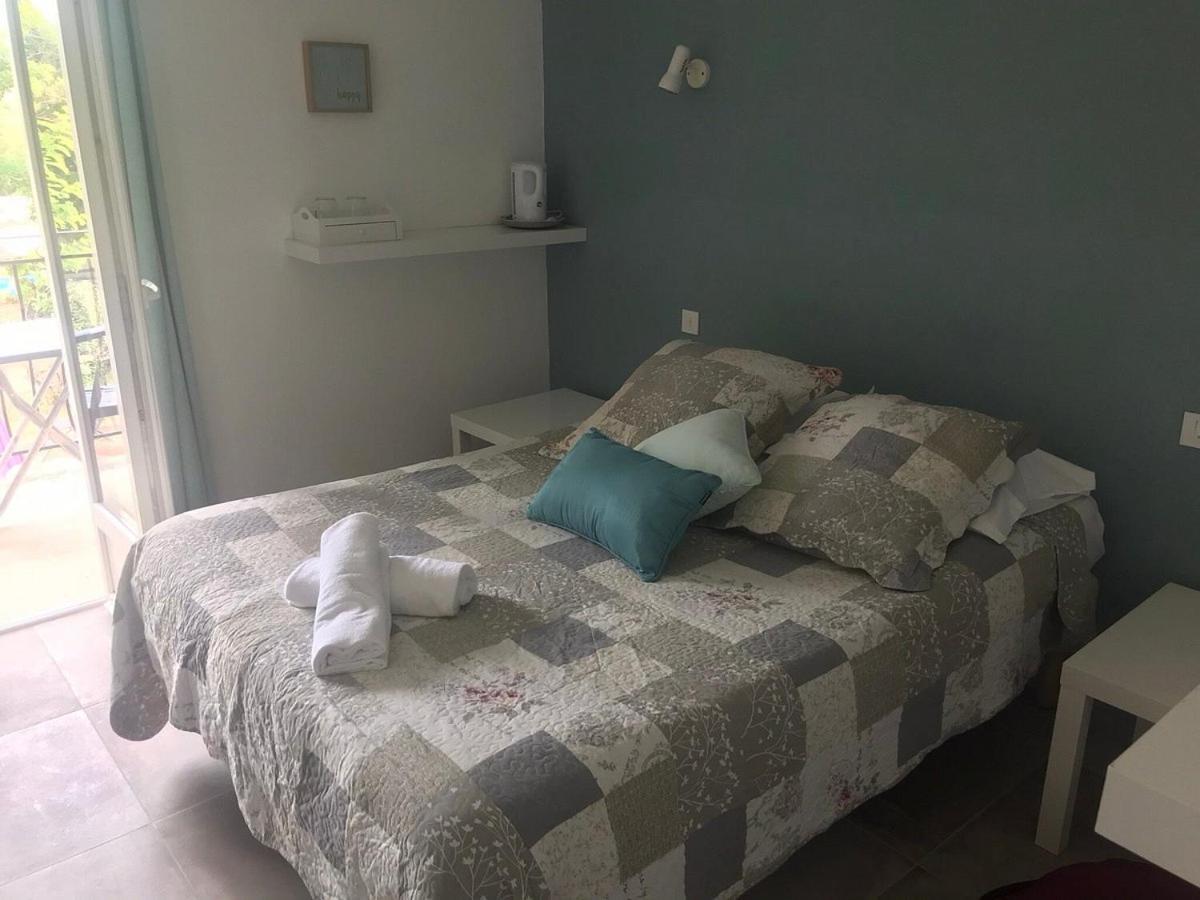 Hotel Carina Apt Kültér fotó