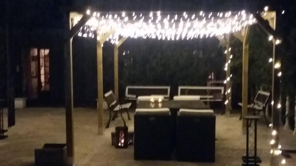Hotel Carina Apt Kültér fotó